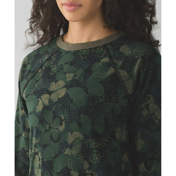 LuluLemon Butterfly Cameo Sweatshirt Pullover Terry Oversized Gym Rare Sweater - Picture 1 of 7